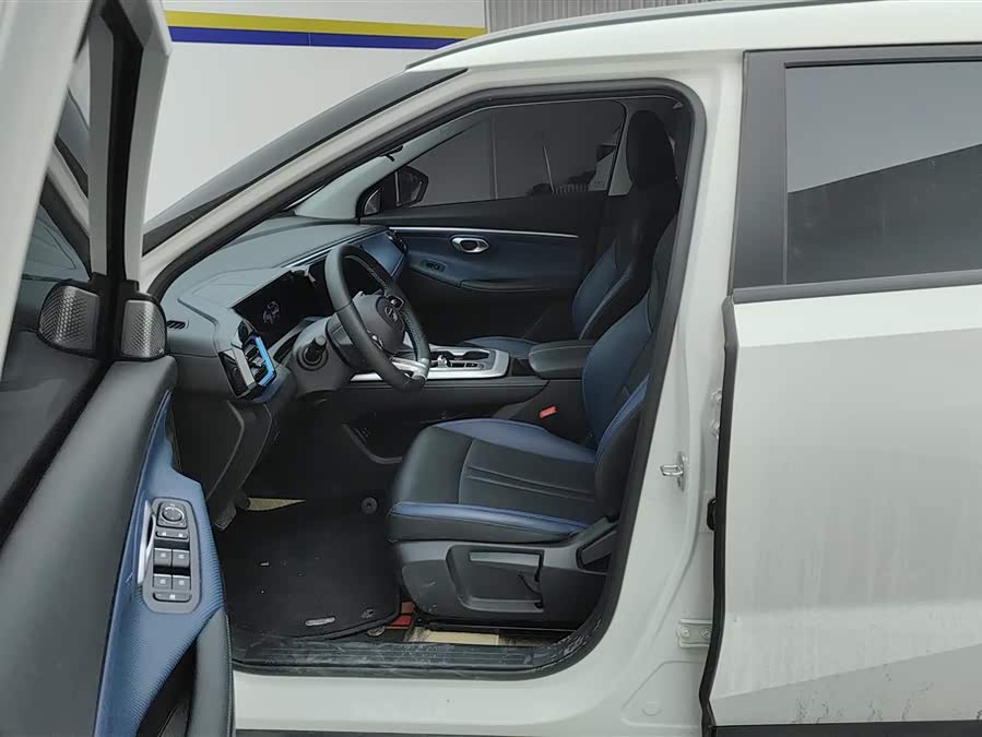 GAC Trumpchi GS3 2025 car image #10