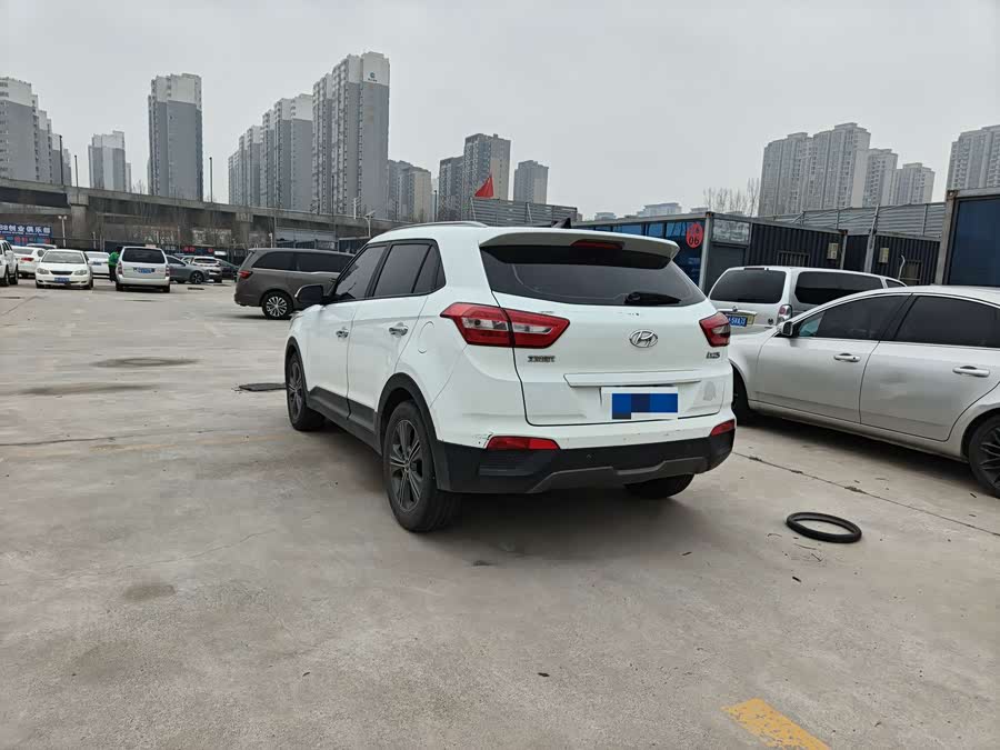 Hyundai ix25 2016 car image #10