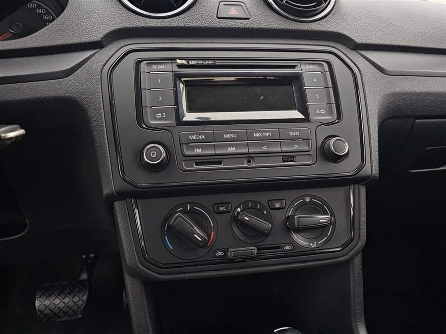 Jetta Jetta 2018 #10 Jetta Jetta 2018 car image #10