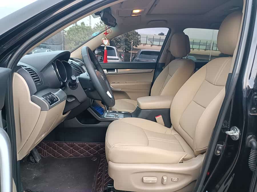 起亚 索兰托 2012 汽车图片 #10