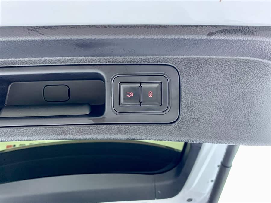 BYD Song Plus New Energy 2025 car image #10