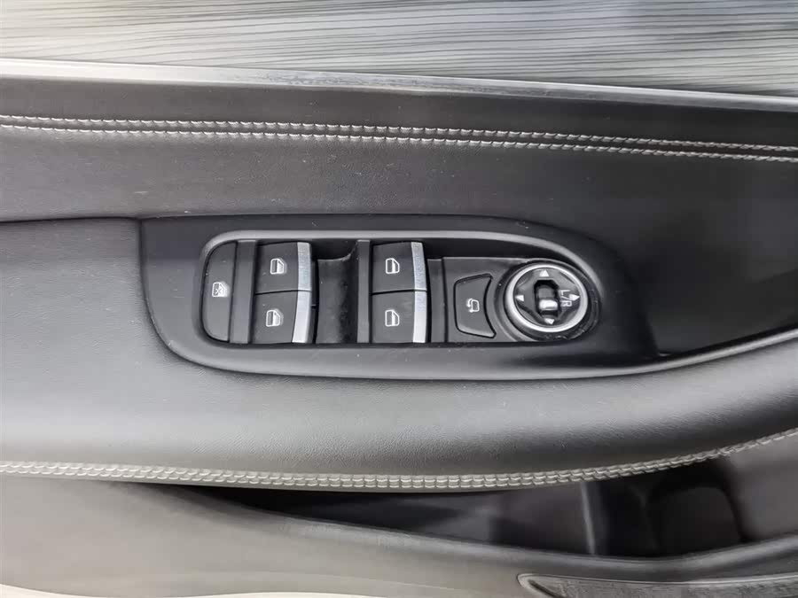 奇瑞 瑞虎8 PLUS 2022 汽车图片 #10