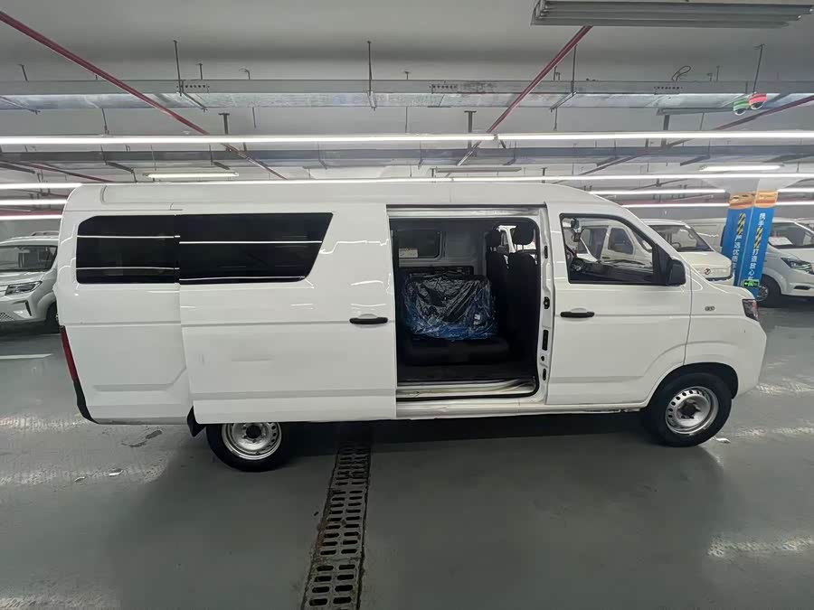 凯翼 凯翼江豚E7 2025 汽车图片 #10