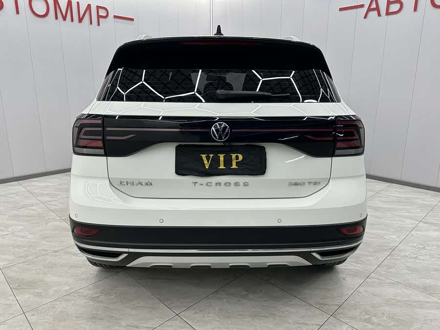 Volkswagen T-Cross 2021 #10 Volkswagen T-Cross 2021 car image #10
