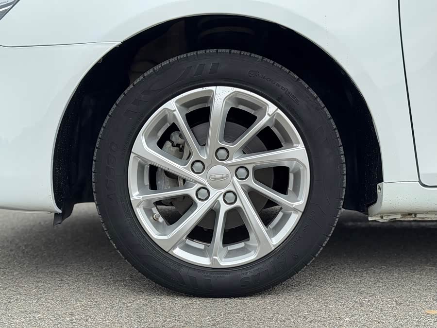 GEELY Emgrand 2020 #10 GEELY Emgrand 2020 car image #10
