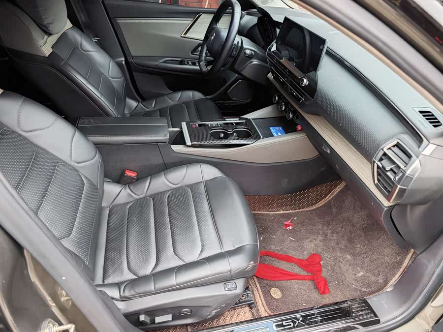 Citroen C5 X 2021 car image #10