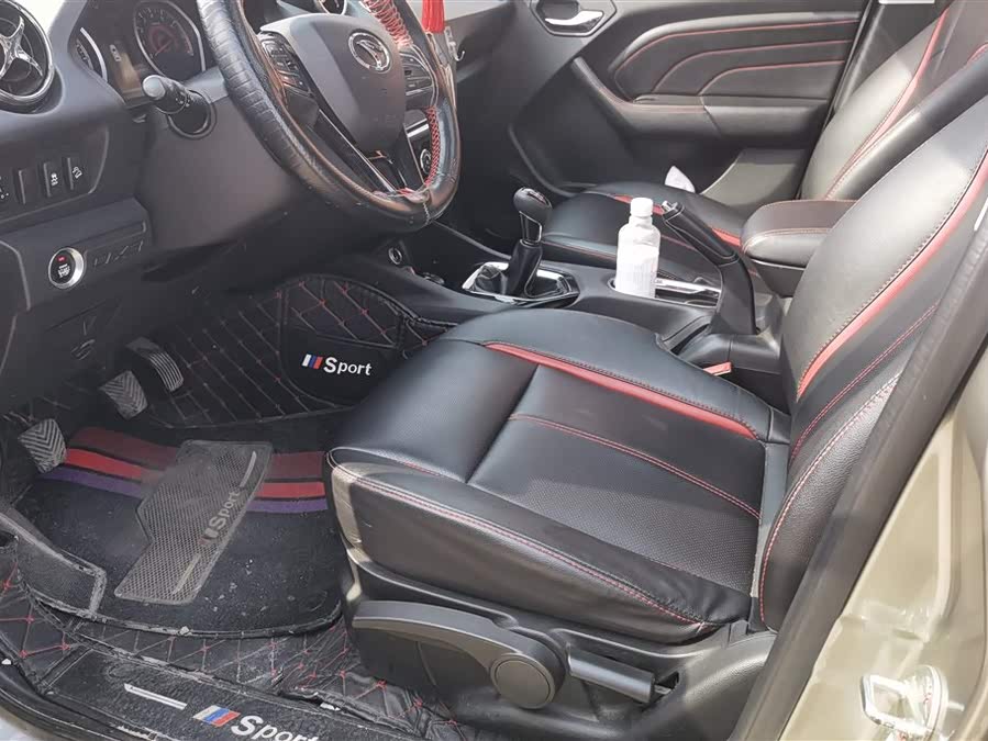 Soueast DX3 2017 car image #10