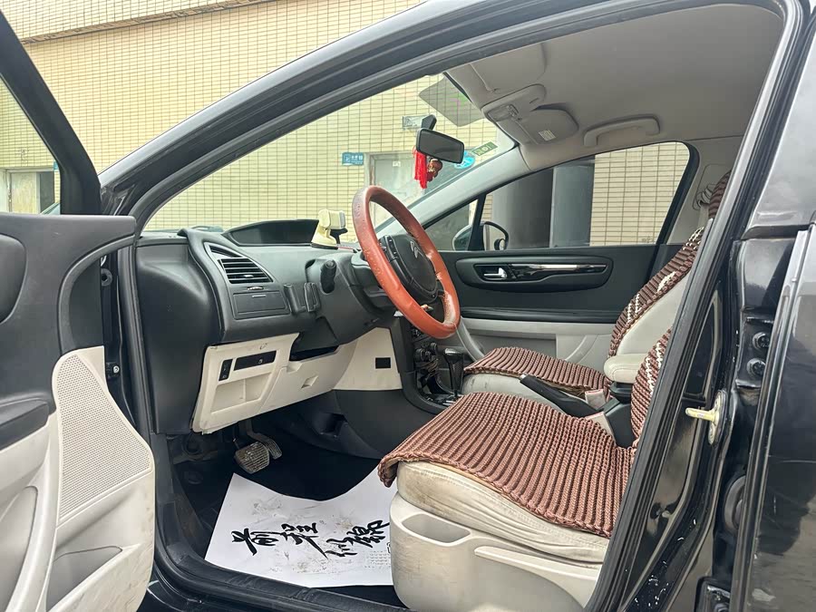 Citroen C-Quatre 2013 car image #10