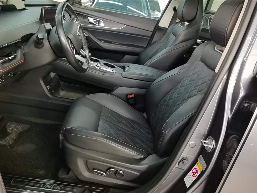 Changan UNI-K 2021 immagine di auto #10