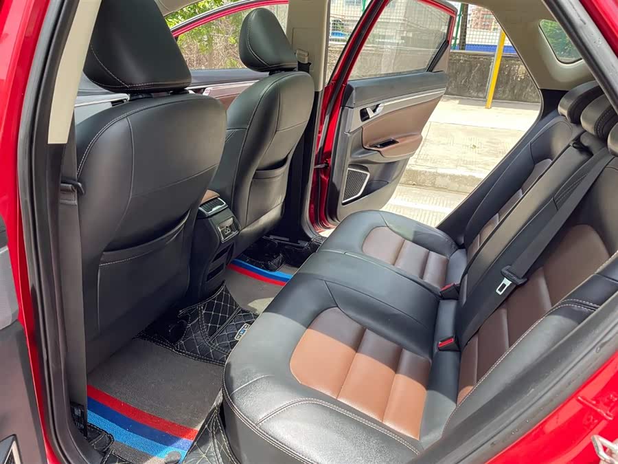 GEELY Emgrand GS 2019 #10 GEELY Emgrand GS 2019 car image #10