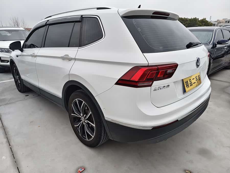 Volkswagen Tiguan L 2019 #10 Volkswagen Tiguan L 2019 car image #10
