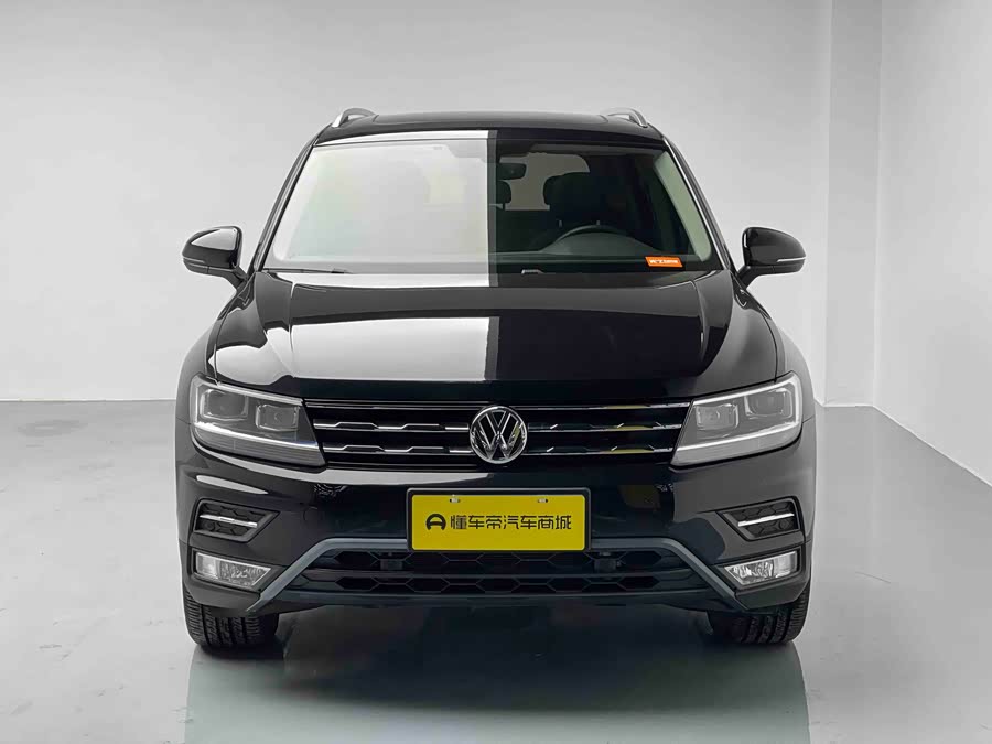 Volkswagen Tiguan L 2019 #10 Volkswagen Tiguan L 2019 car image #10