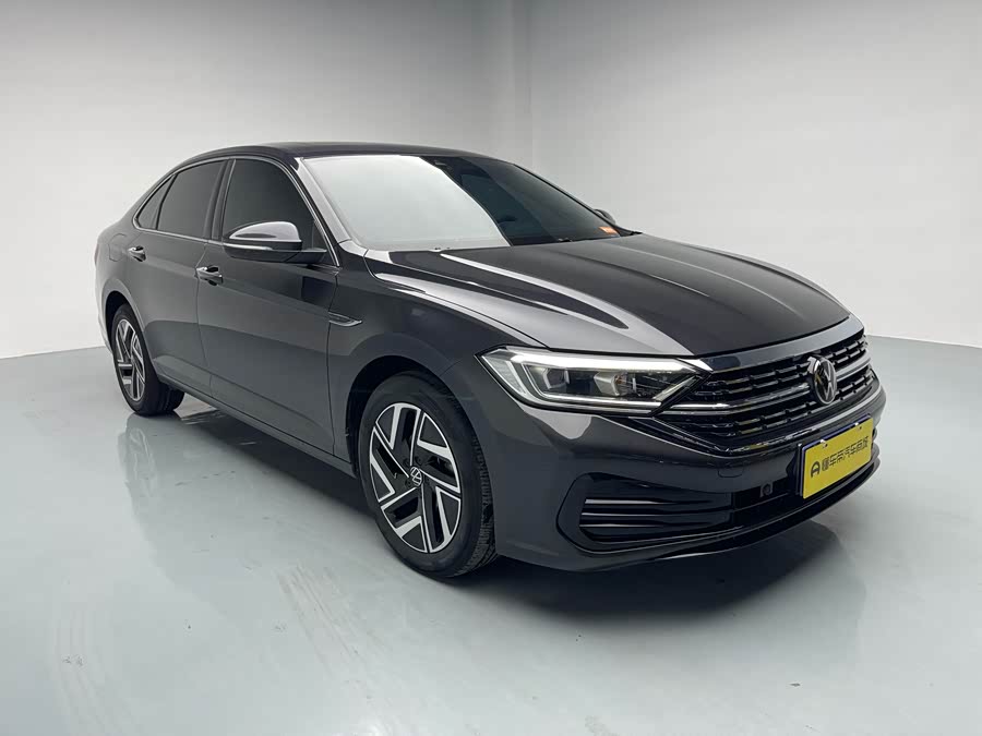 Volkswagen Sagitar 2023 car image #10