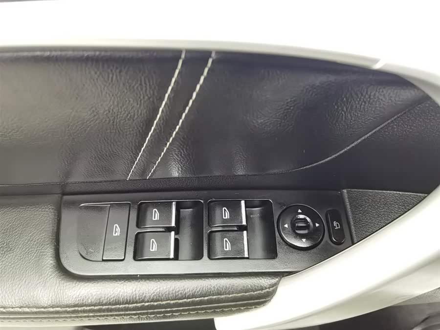 GEELY Emgrand 2016 car image #10