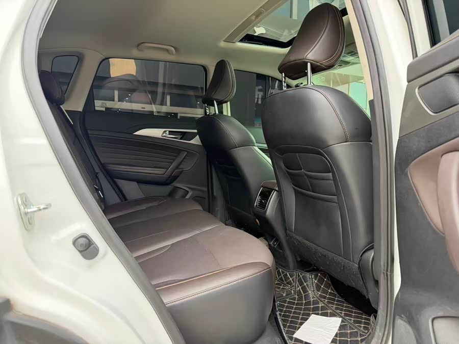 Changan CS35 Plus 2020 image de voiture #10