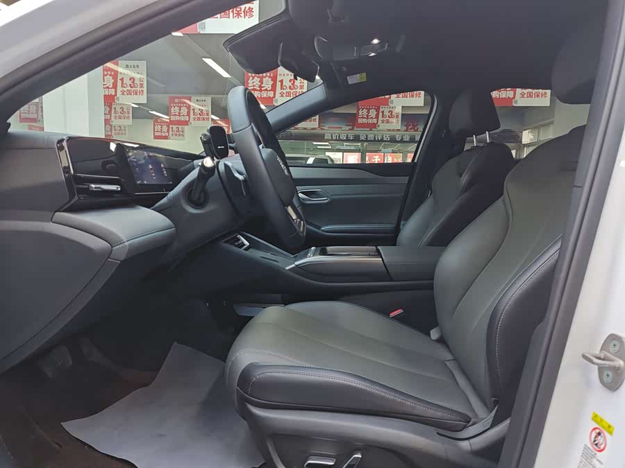 BYD Qin L 2025 car image #10