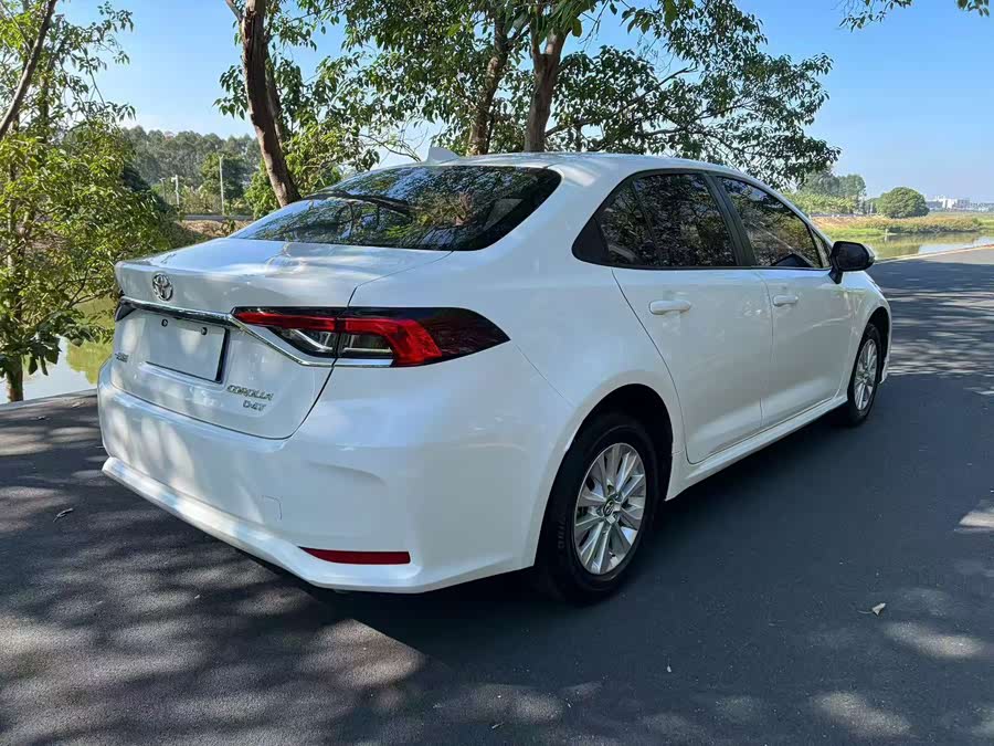 Toyota Corolla 2020 car image #10