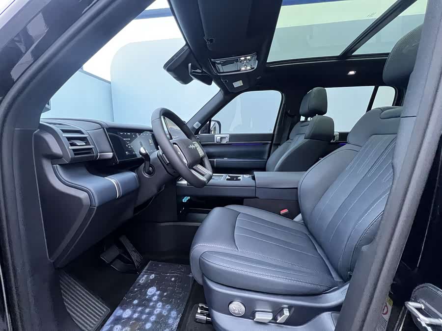 FangChengBao Tiger 7 2025 car image #10