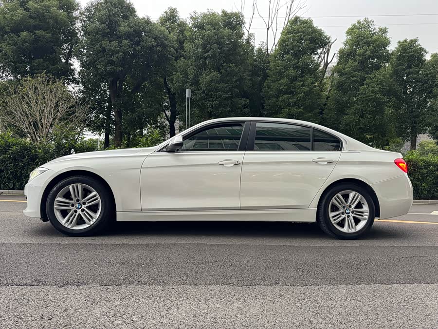 BMW 3 Series 2017 #10 BMW 3 Series 2017 car image #10