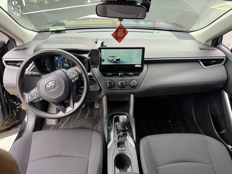 Toyota Corolla Cross 2024 car image #10