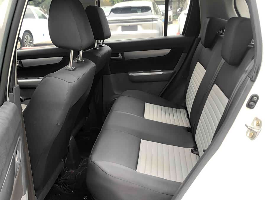 铃木 雨燕 2017 汽车图片 #10