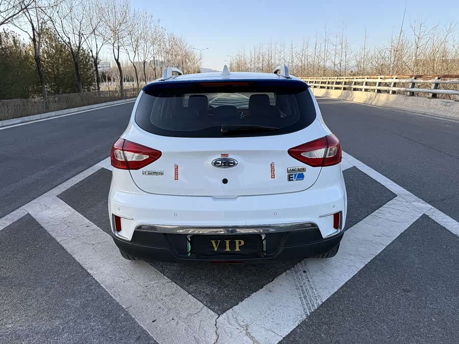 JAC 2018 #10 JAC 2018 car image #10