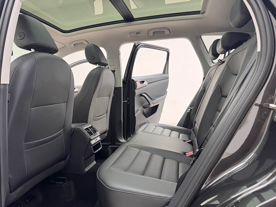 Volkswagen Tharu 2022 car image #10