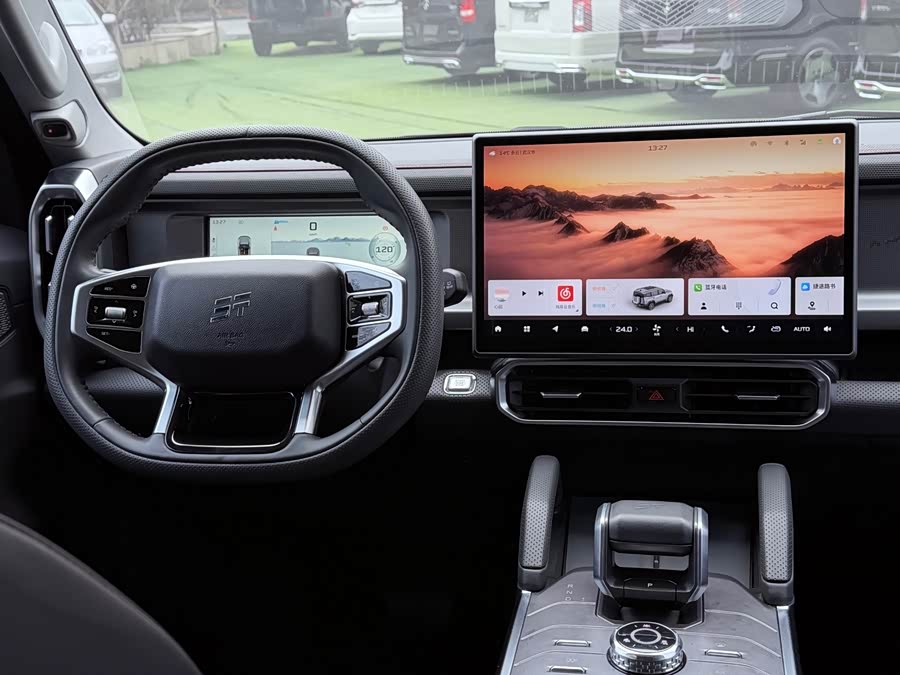 Jetour T2 2024 car image #10