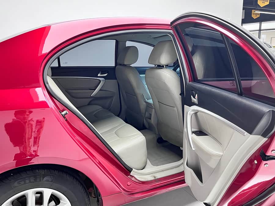GEELY Emgrand 2016 #10 GEELY Emgrand 2016 car image #10