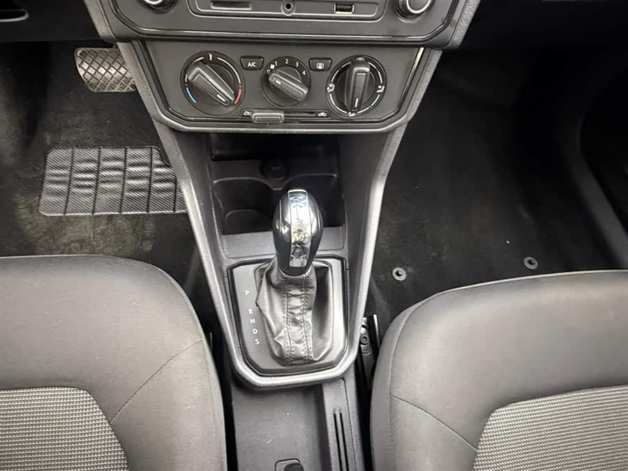 Jetta Jetta 2018 car image #10