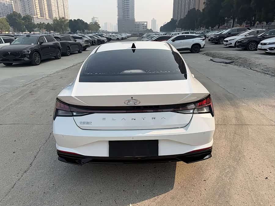 Hyundai Elantra 2021 car image #10