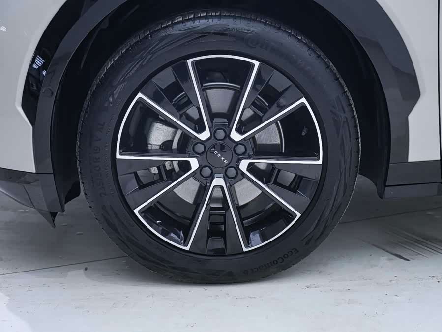 Zeekr X 2024 immagine di auto #10