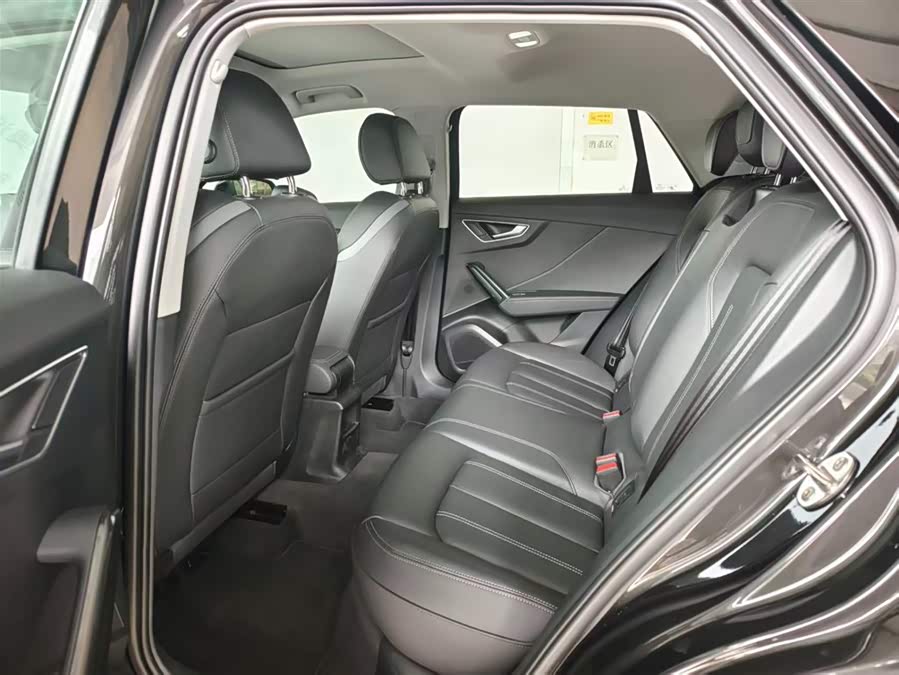 Audi Q2L 2024 imagem de carro #10