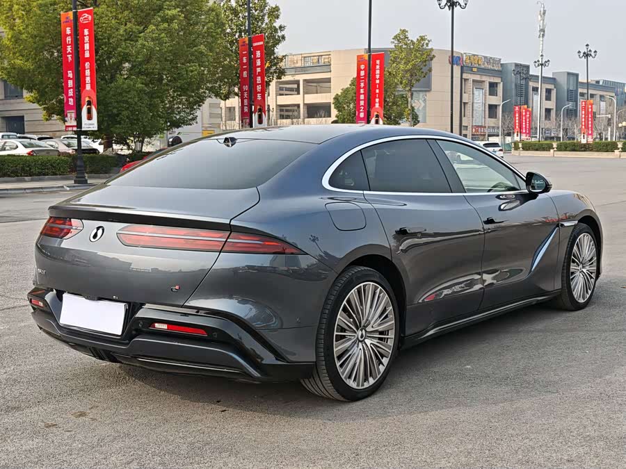 Denza Z9 2024 imagem de carro #10