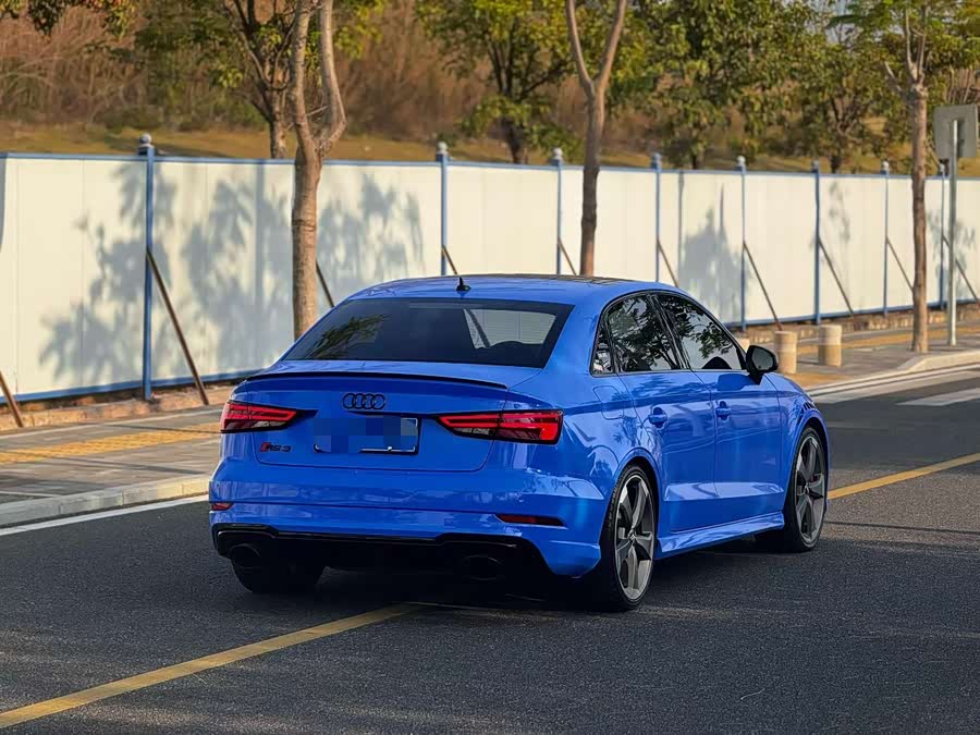 Audi RS 3 2017 imagem de carro #10