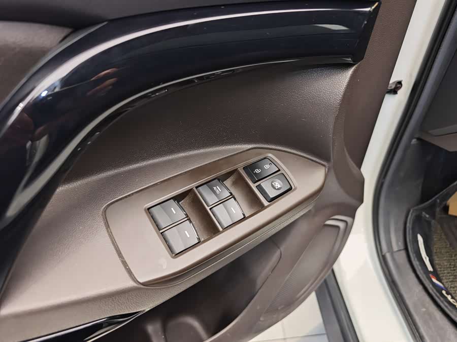 GAC Shirui PHEV 2019 صورة سيارة #10