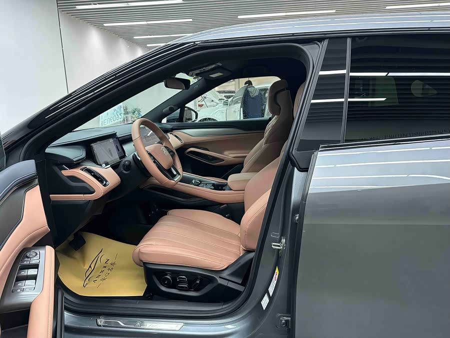 BYD SongL EV 2025 car image #10