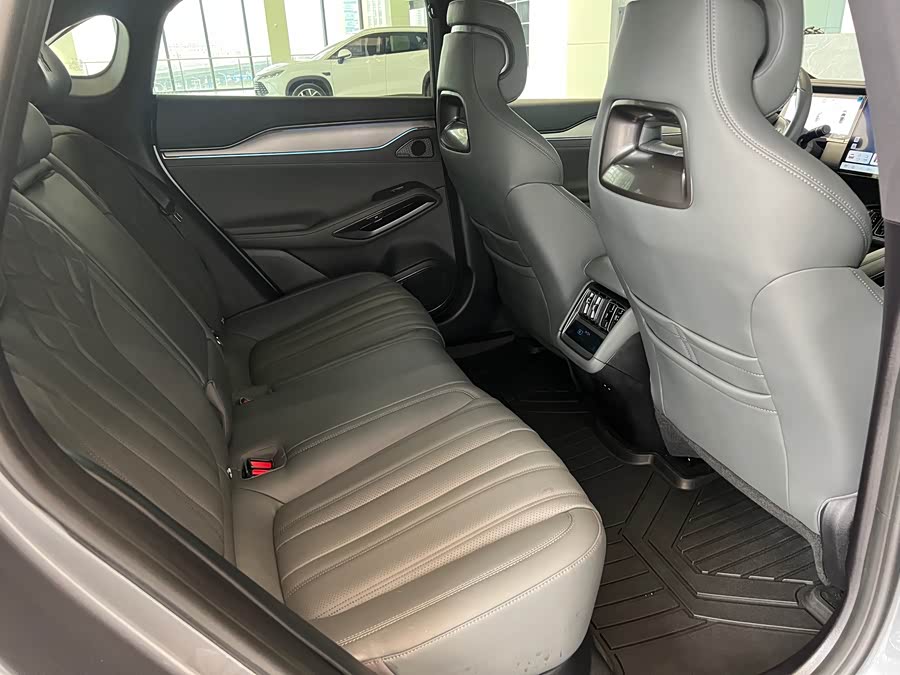 BYD SongL EV 2025 car image #10