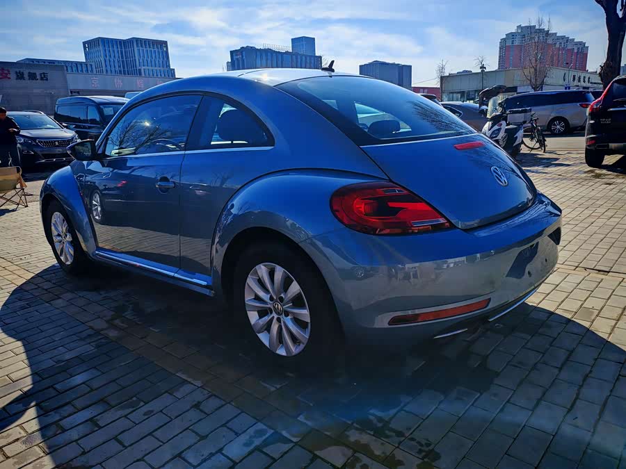Volkswagen Beetle 2017 изображение автомобиля #10