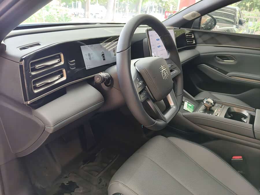 BYD Qin L 2025 car image #10