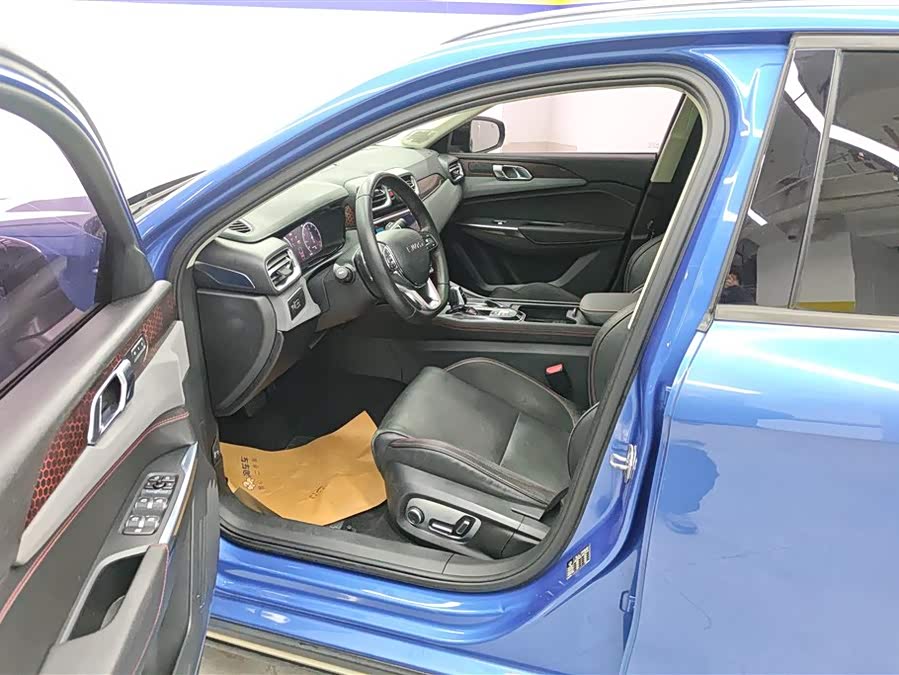 Lynk & Co 02 2019 car image #10