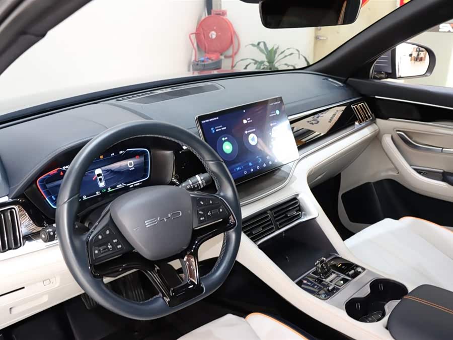 BYD Song Plus New Energy 2023 immagine di auto #10