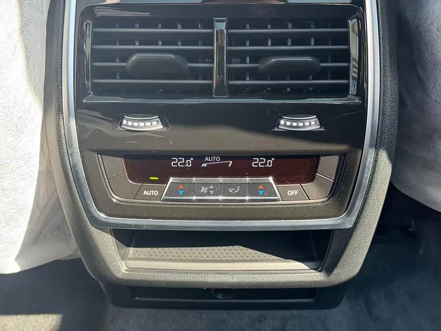 BMW X5 صورة سيارة #10