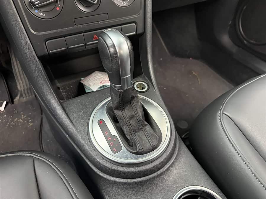 Volkswagen Beetle 2014 immagine di auto #10