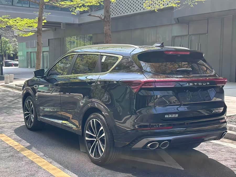 X70 PLUS 2020 car image #10