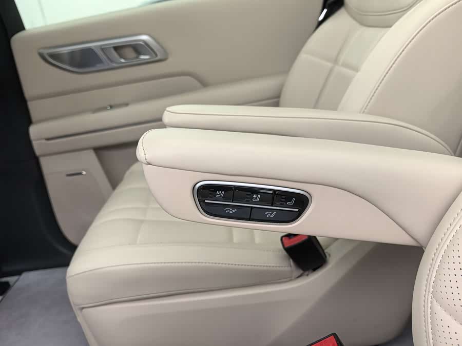 Deepal S09 2025 изображение автомобиля #10