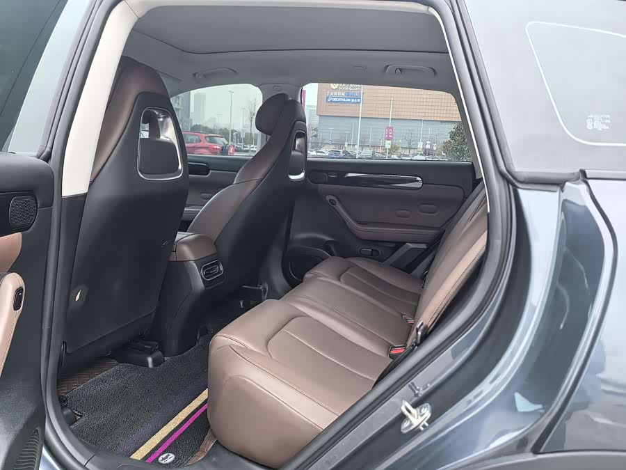 零跑汽车 零跑C11 2023 汽车图片 #10