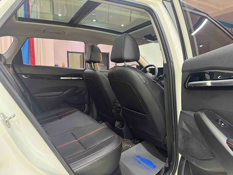 起亚 KX3傲跑 2021 汽车图片 #10