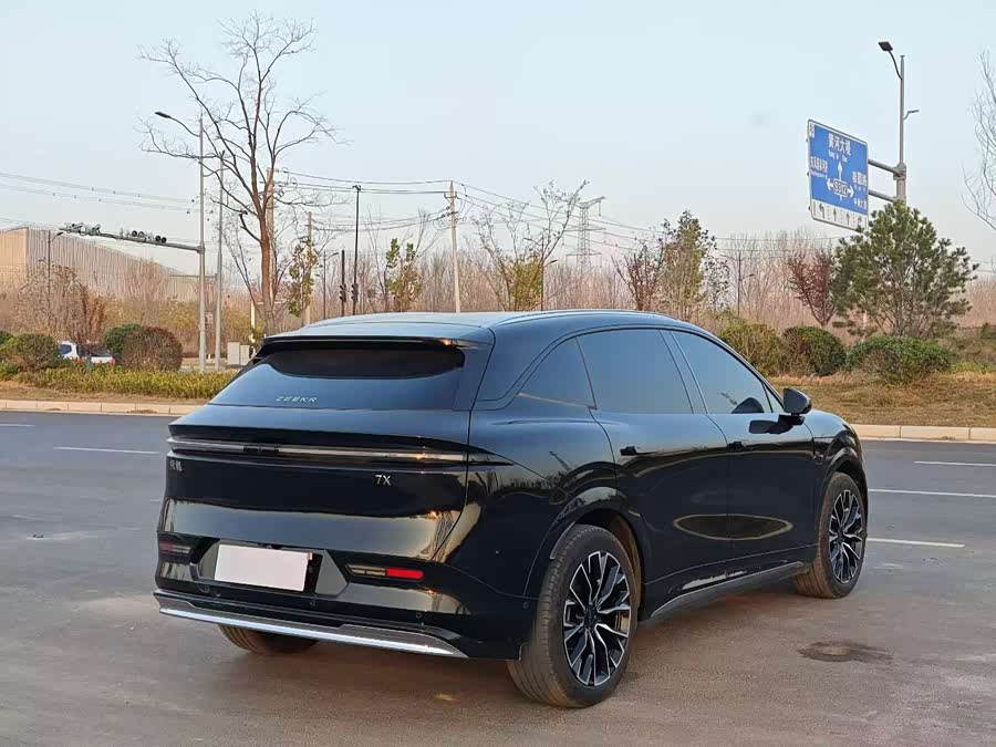 极氪 极氪7X 2025 汽车图片 #10