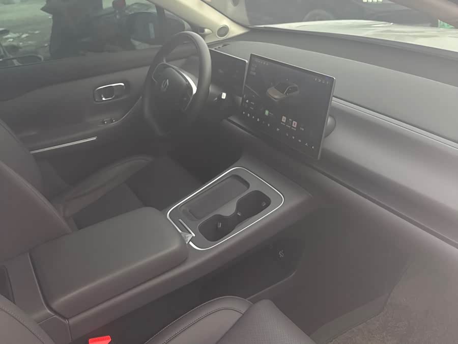 零跑汽车 零跑C10 2025 汽车图片 #10